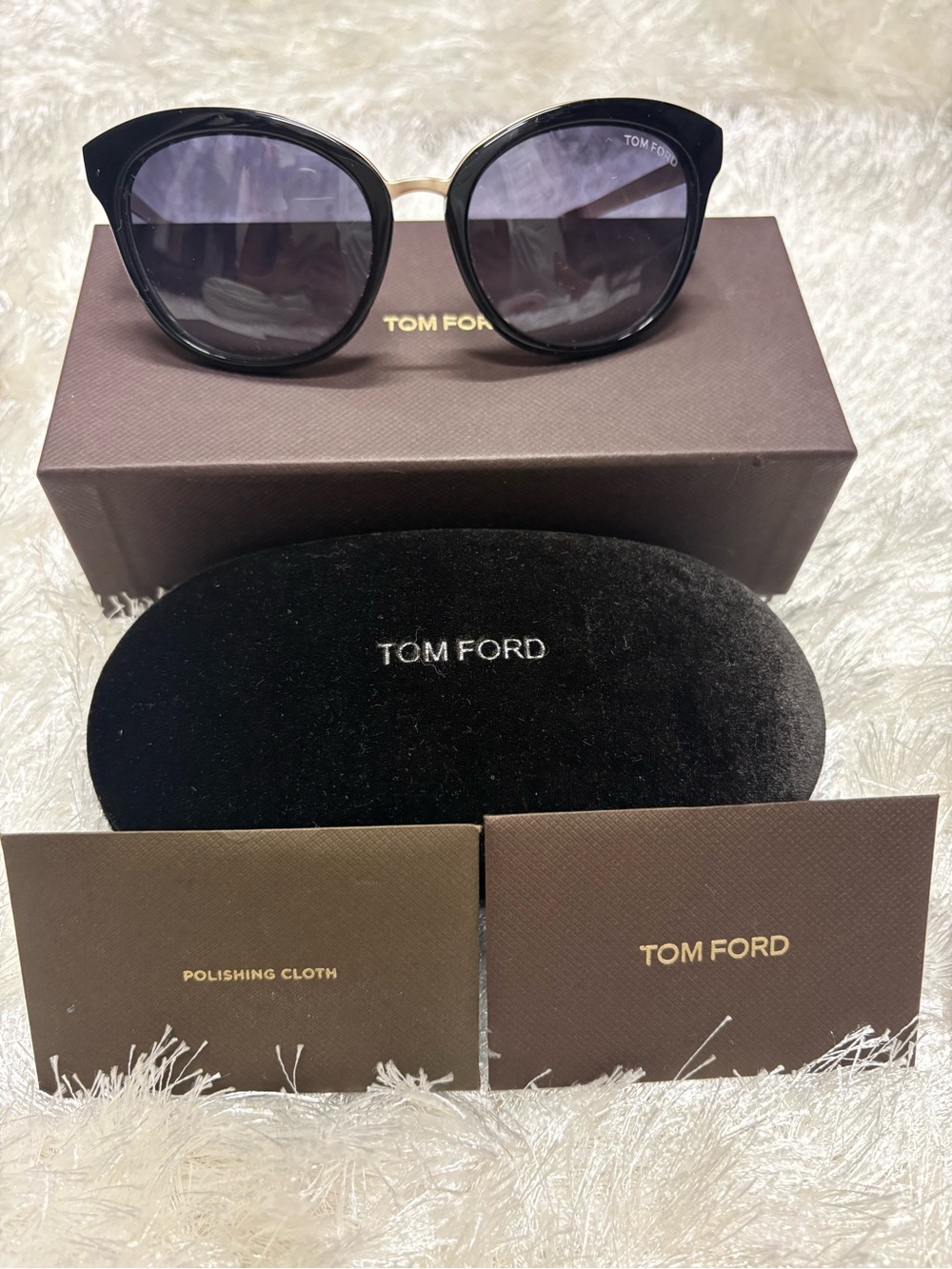 Tom Ford Black Round Sunglasses with Gold Bridge